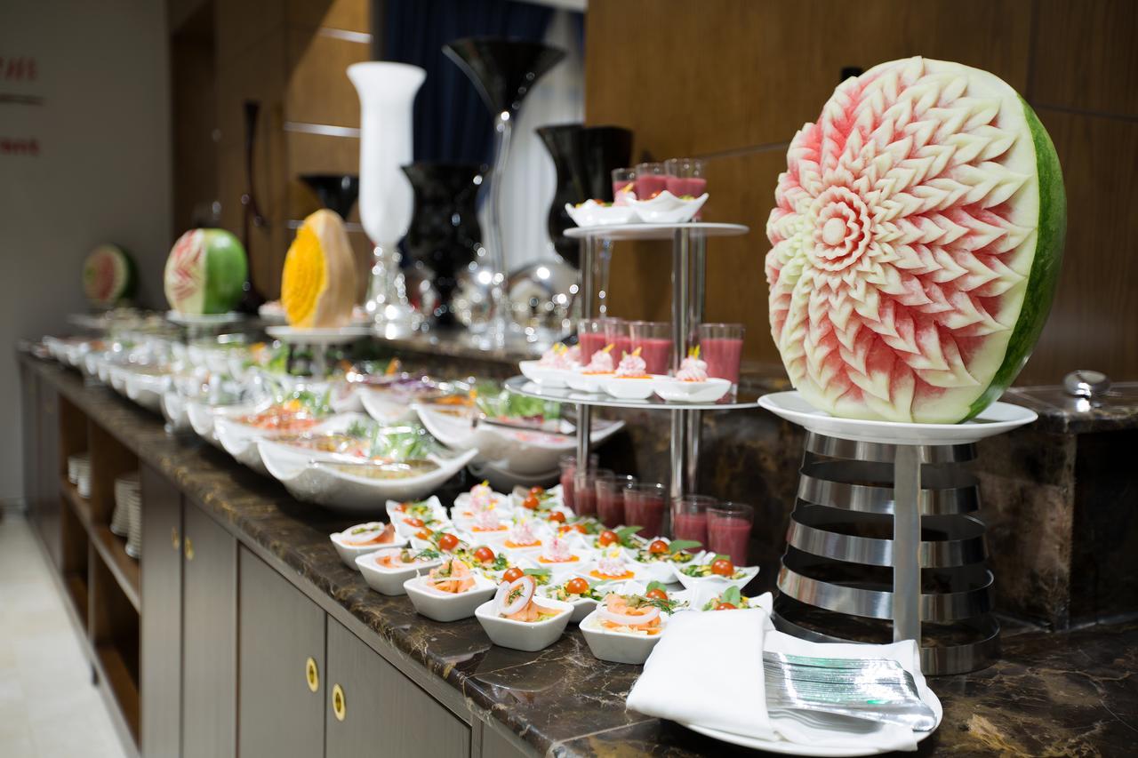 Swiss In Tabuk Hotel エクステリア 写真