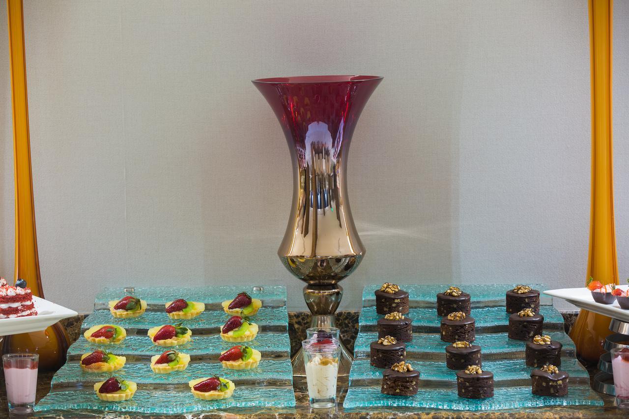 Swiss In Tabuk Hotel エクステリア 写真